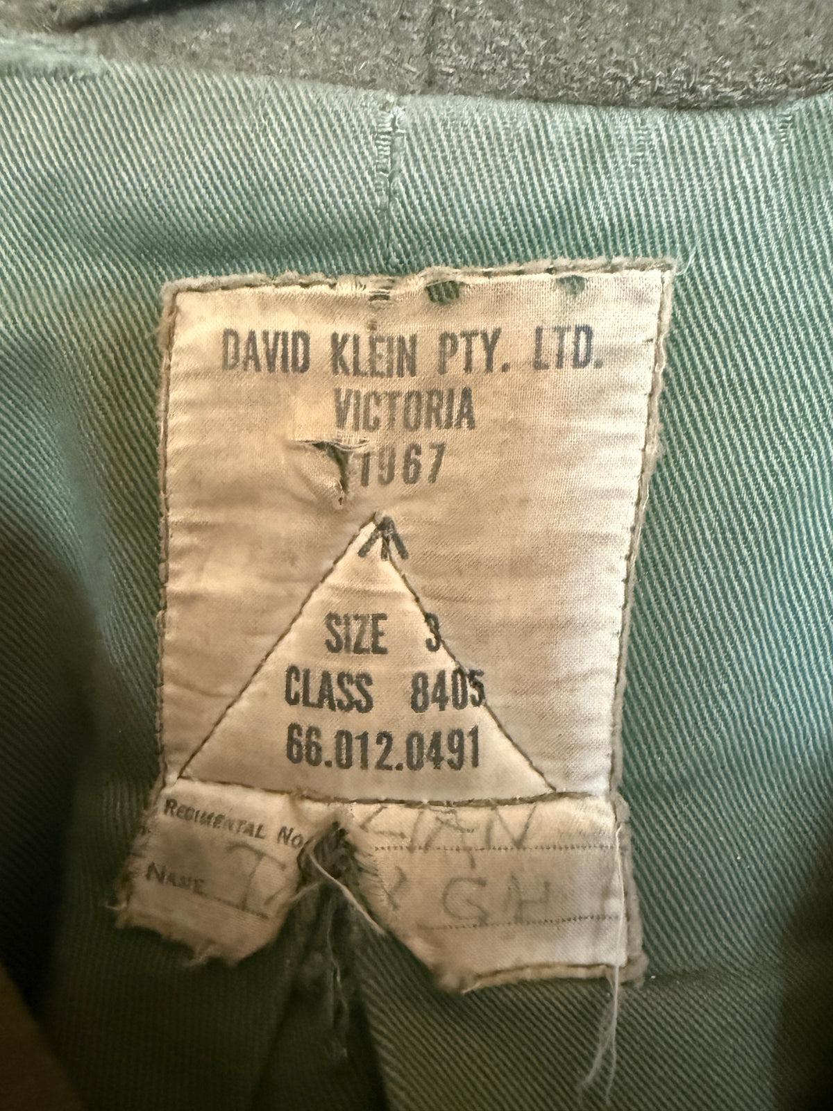 Old army style wool coat - size 3