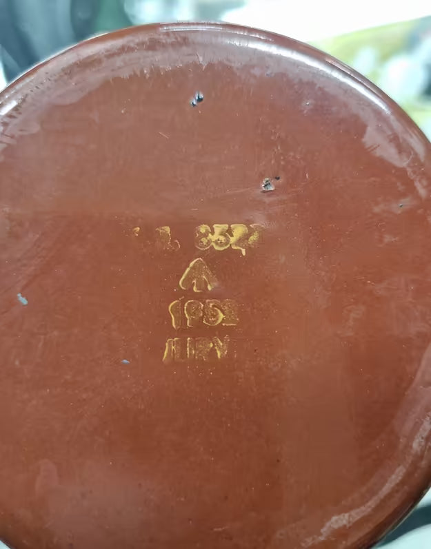 Post WW11 British Army Military Issue Brown Enamel Cup 1952