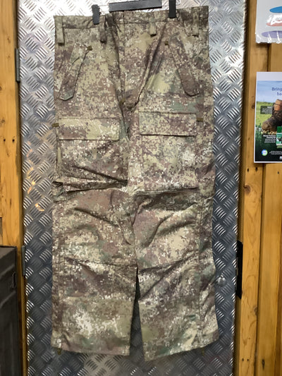 NZ Army Wet Weather Pants MCU - New & Used
