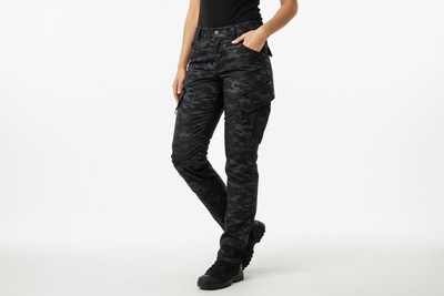 female wearing V-cam black pants