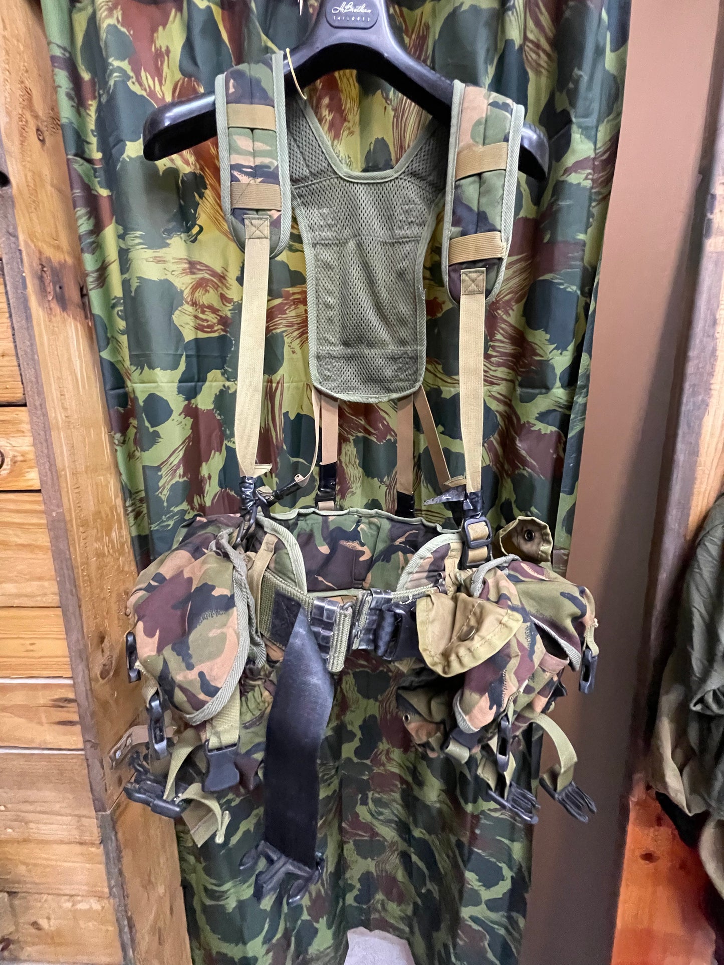 DPM webbing with pouches (Used)